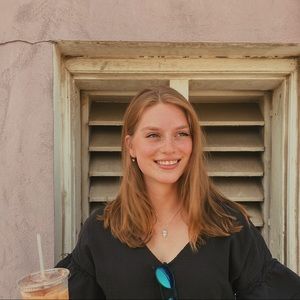 Meet your Posher, Katie